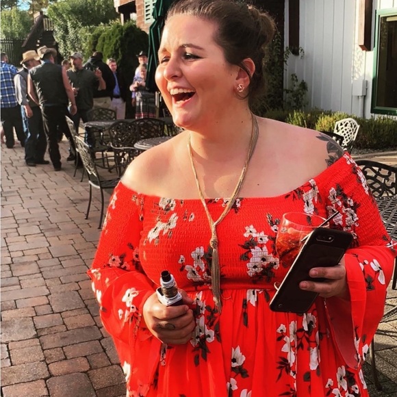 Off Shoulder Floral Dress - Picture 2 of 8